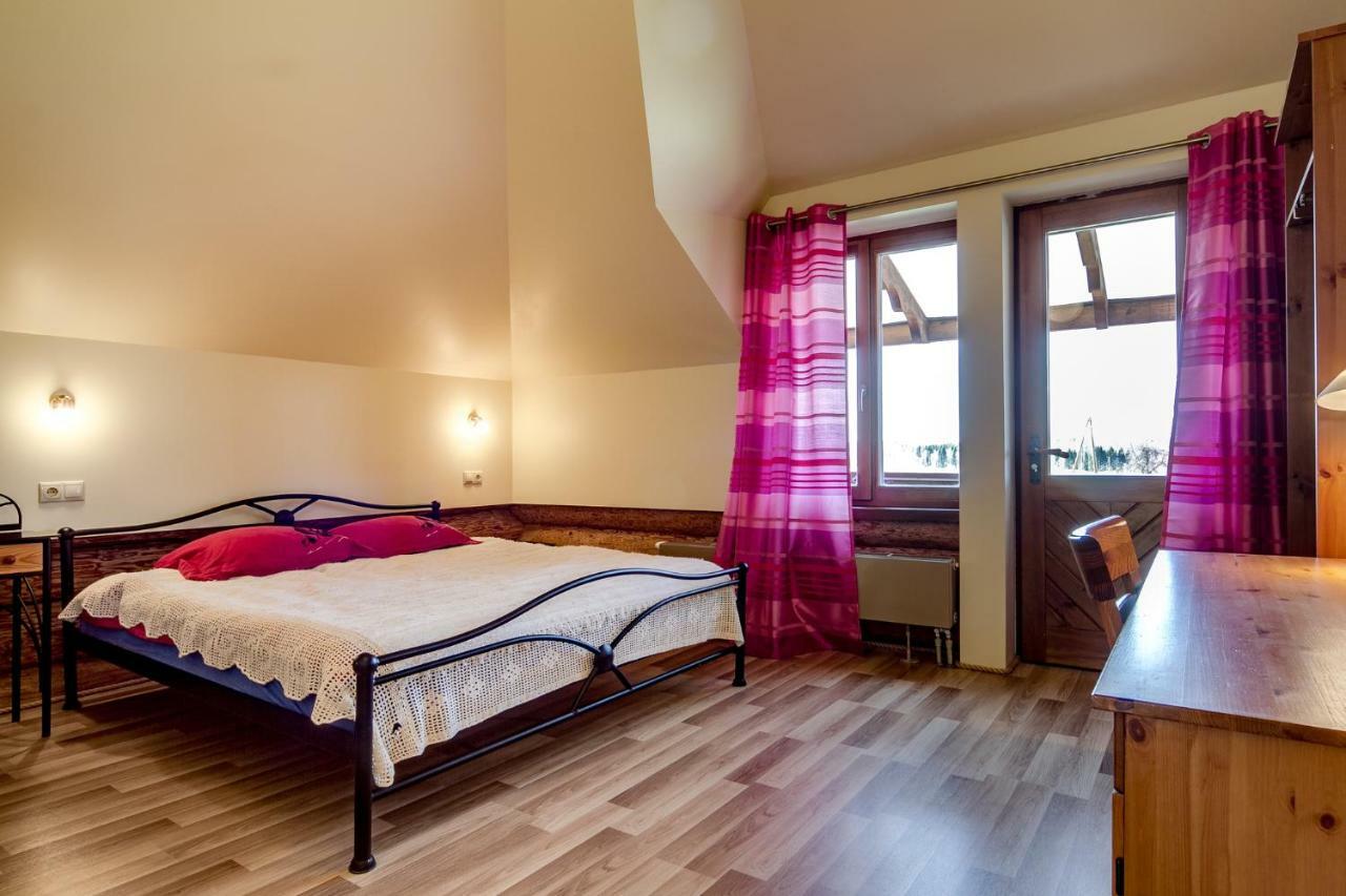 Agave Hotel Augsligatne Екстериор снимка